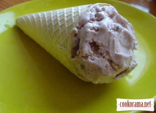 Delicious ice cream at home =)